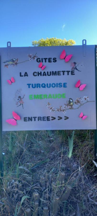 Gite La Chaumette Appartement Turquoise Villeneuve-de-Berg Extérieur photo